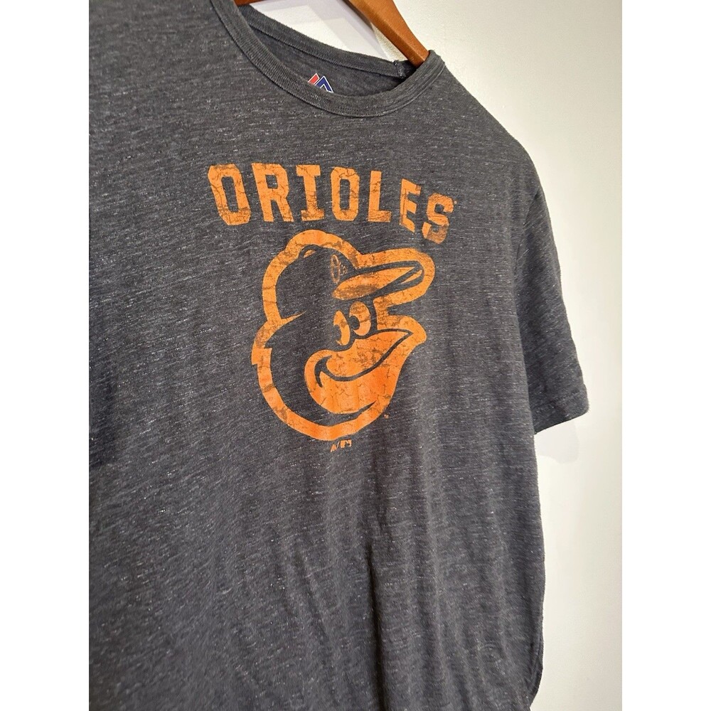 Majestic Baltimore Orioles Mens Graphic Tshirt Medium Fanwear Baseball MLB Logo - Picture 2 of 5